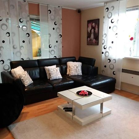 Apartman Lucica Задар Экстерьер фото