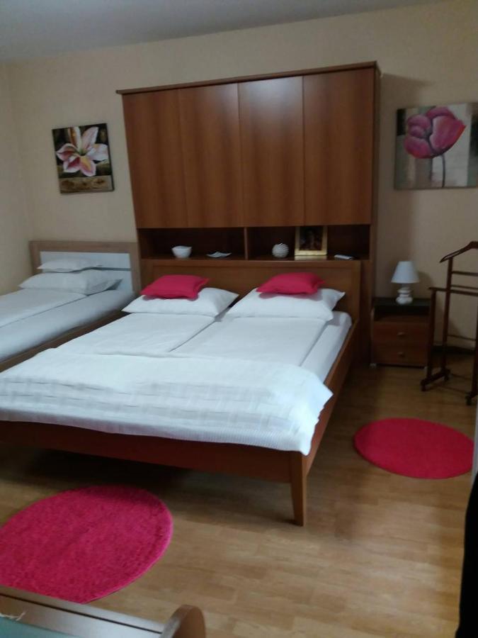 Apartman Lucica Задар Экстерьер фото