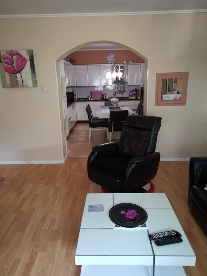 Apartman Lucica Задар Экстерьер фото